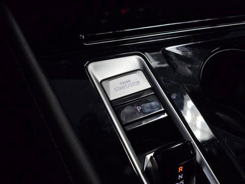 New 2026 Volkswagen Atlas SEL Premium R-Line image 28