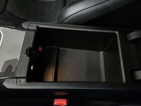 Used 2021 BMW M4 Competition w/ M Carbon Exterior Package RWD image 83
