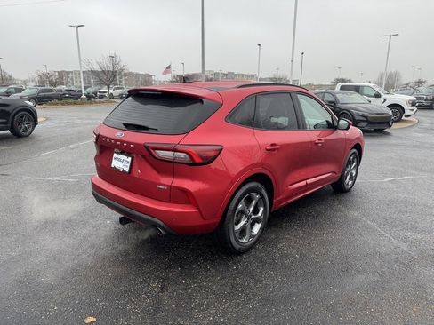 Used 2024 Ford Escape ST-Line Select w/ Tech Pack #2 image 4