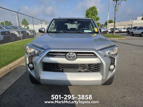 Used 2020 Toyota 4Runner SR5 RWD image 2