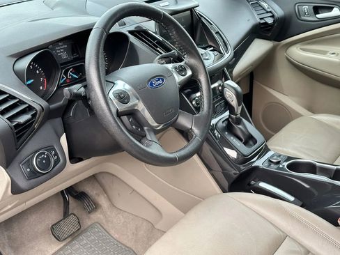 Used 2015 Ford Escape Titanium AWD/4WD image 10