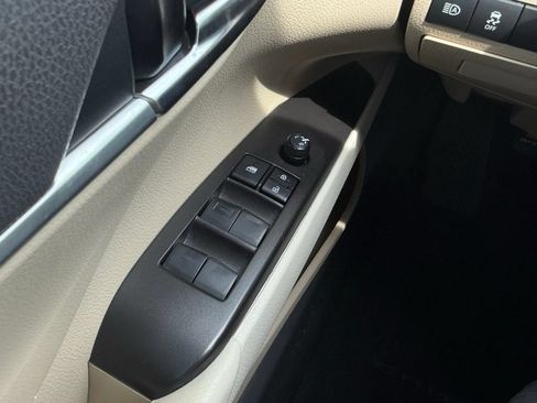 Used 2023 Toyota Camry LE FWD image 10