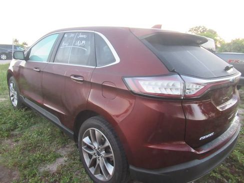 Used 2015 Ford Edge Titanium w/ Technology Package FWD image 4
