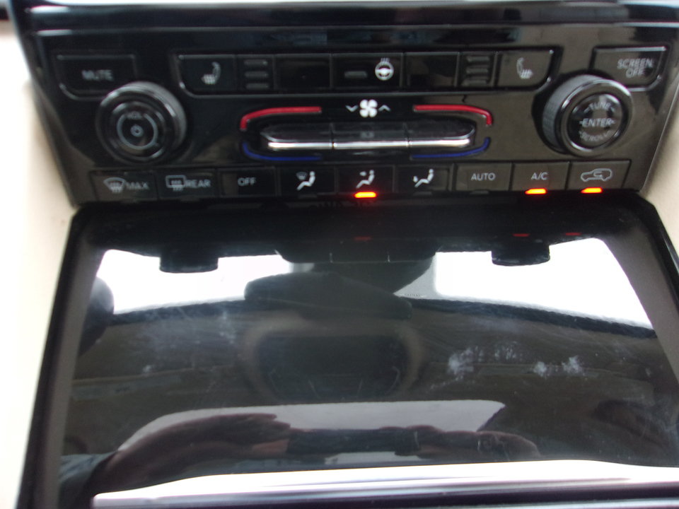 Used 2022 Jeep Grand Cherokee L Limited AWD/4WD image 27