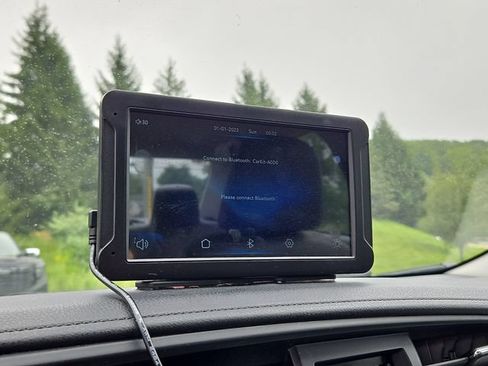 Used 2016 Toyota Corolla LE FWD image 14