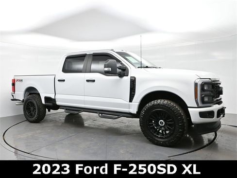 Used 2023 Ford F250 XL w/ STX Appearance Package image 1