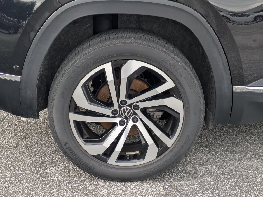 Used 2021 Volkswagen Atlas Cross Sport SEL Premium AWD/4WD image 5