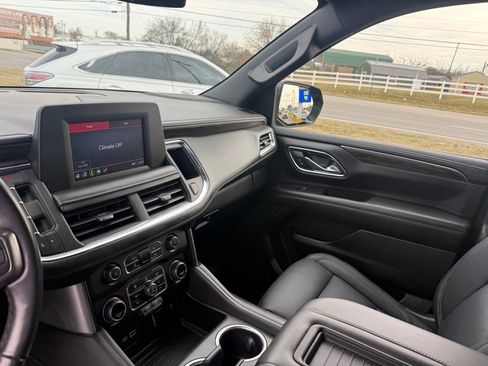 Used 2023 Chevrolet Tahoe LS image 12
