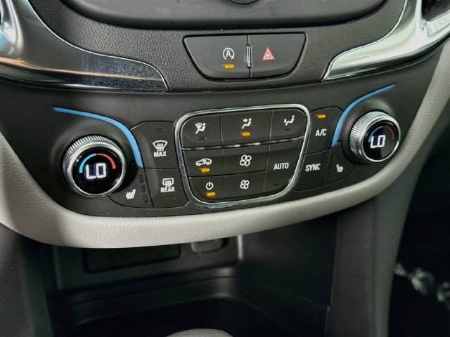 Used 2024 Chevrolet Equinox LT AWD/4WD image 15