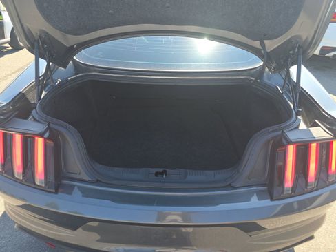 Used 2017 Ford Mustang GT Premium w/ GT Performance Package image 20