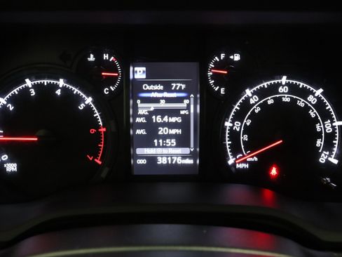 Used 2024 Toyota 4Runner SR5 Premium image 41