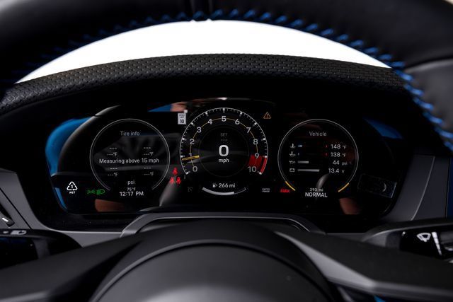 Used 2026 Porsche 911 GT3 RWD image 30