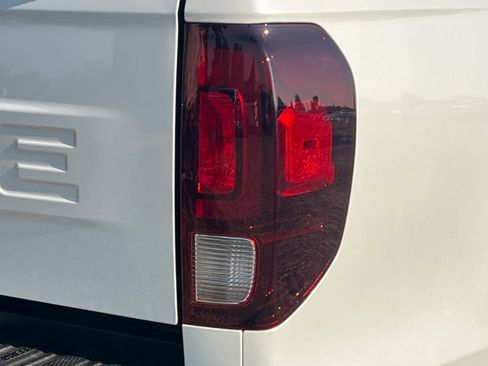 Used 2025 Honda Ridgeline RTL image 34