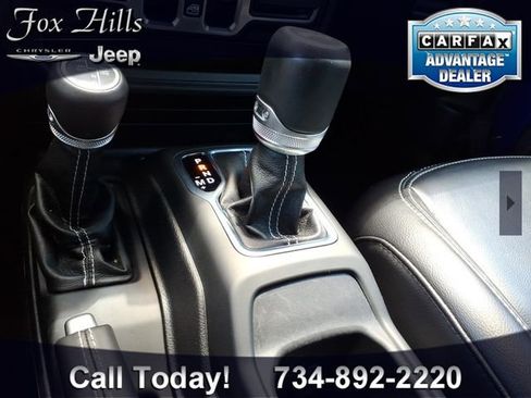 Used 2020 Jeep Wrangler Unlimited Sahara AWD/4WD image 23