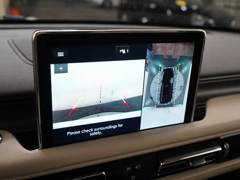 Used 2022 Lincoln Aviator Reserve w/ Equipment Group 201A AWD/4WD image 24