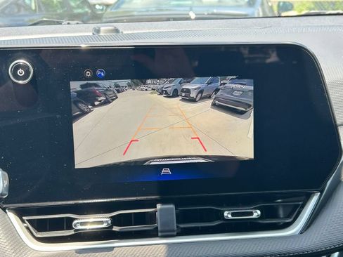 Used 2026 Chevrolet Equinox LT FWD image 28