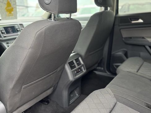 Used 2021 Volkswagen Atlas S image 11