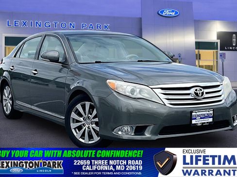 Used 2011 Toyota Avalon Limited FWD image 1