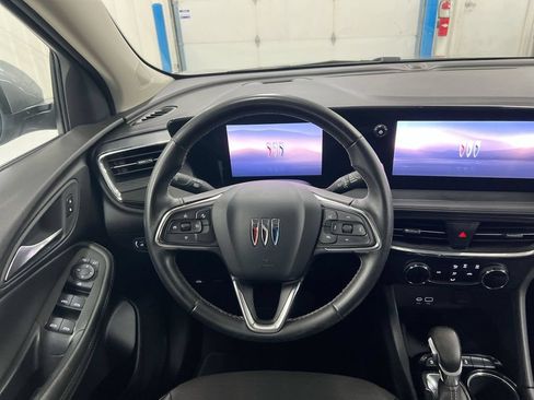 Used 2025 Buick Encore GX Preferred FWD image 11