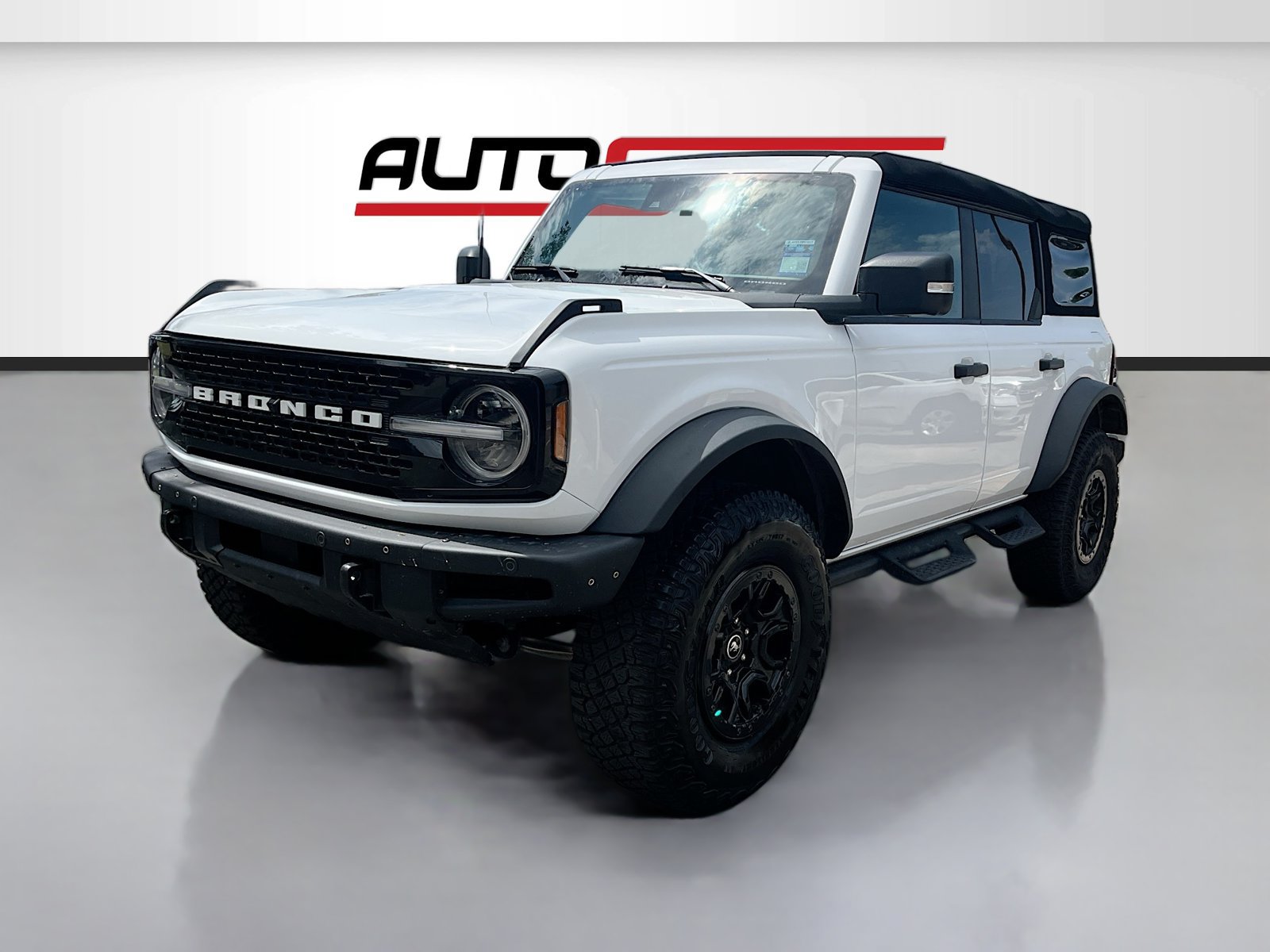 Used 2024 Ford Bronco Wildtrak AWD/4WD image 3