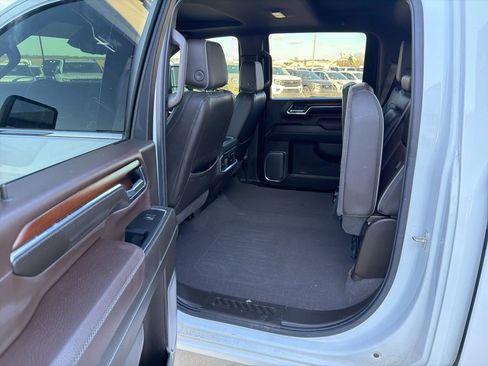 Used 2024 GMC Sierra 2500 Denali w/ Denali Reserve Package image 27