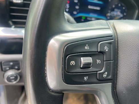 Used 2024 Chevrolet Silverado 2500 LT w/ Convenience Package image 19