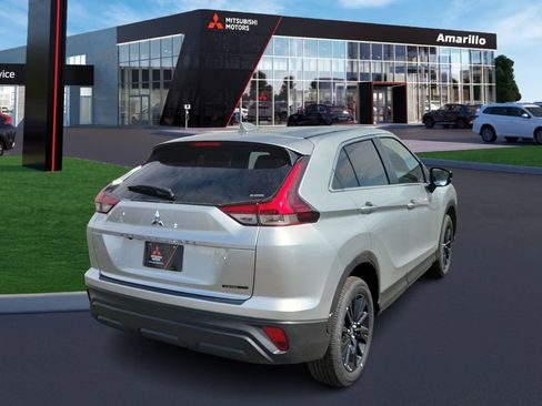 New 2026 Mitsubishi Eclipse Cross LE image 3