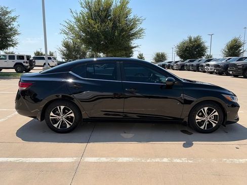 Used 2021 Nissan Sentra SV FWD image 8