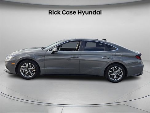 Certified 2023 Hyundai Sonata SEL w/ Convenience Package image 3