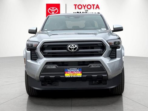 New 2026 Toyota Tacoma SR5 RWD image 8
