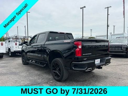 Used 2025 Chevrolet Silverado 1500 LT Trail Boss w/ Convenience Package II AWD/4WD image 5