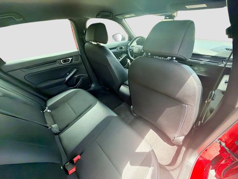 Used 2023 Honda Civic Sport image 28