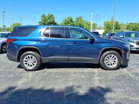 Used 2023 Chevrolet Traverse LS FWD image 28