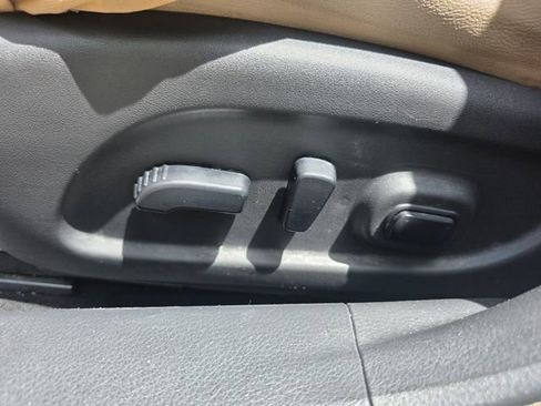 Used 2015 Nissan Altima 2.5 SL w/ Moonroof Package FWD image 15
