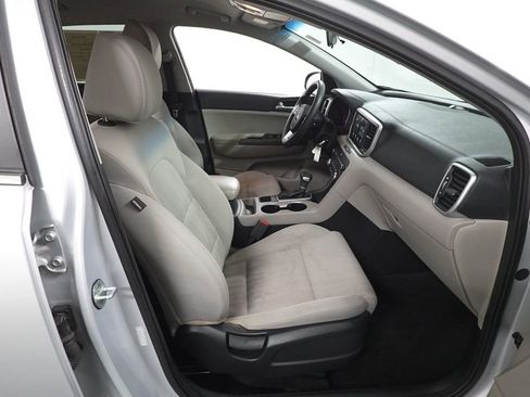 Used 2021 Kia Sportage LX FWD image 29