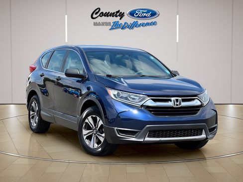 Used 2018 Honda CR-V LX image 1