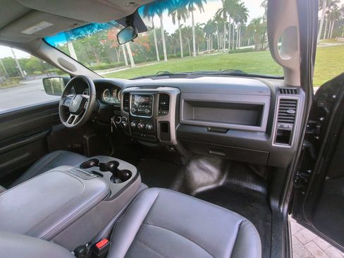 Used 2017 RAM 1500 Tradesman RWD image 24