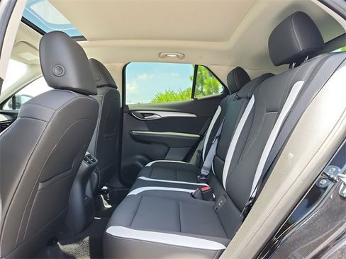 New 2025 Buick Envision Sport Touring image 9