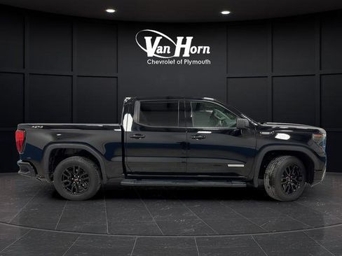 Used 2024 GMC Sierra 1500 Elevation w/ LPO, Elevation Black Package image 2