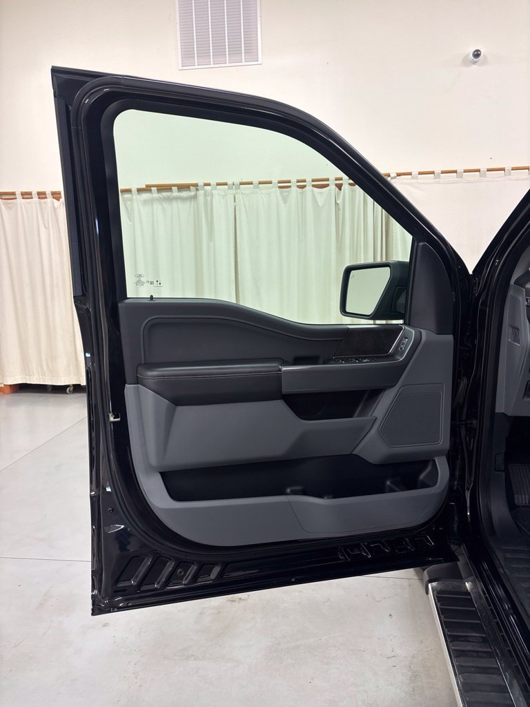 Used 2025 Ford F150 XLT w/ Equipment Group 301A Standard AWD/4WD image 15