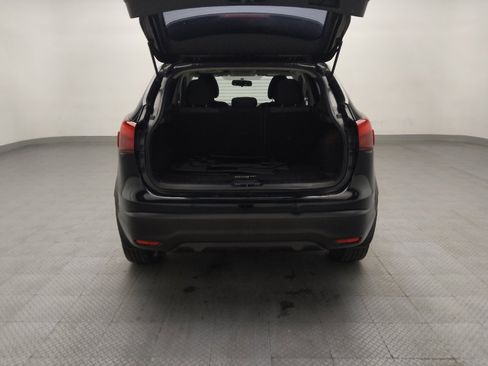 Used 2017 Nissan Rogue Sport SV FWD image 29