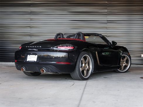 Certified 2021 Porsche 718 Boxster image 7