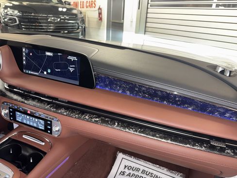 Used 2025 Genesis G90 3.5T image 15