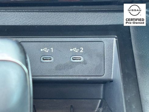 Certified 2025 Nissan Kicks SR FWD image 23