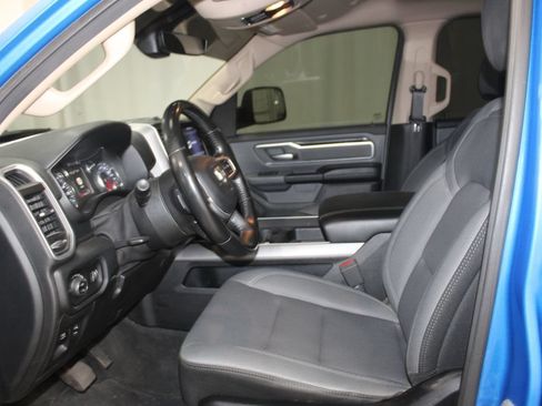 Used 2020 RAM 1500 Big Horn AWD/4WD image 34