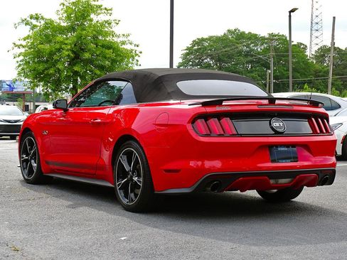 Used 2017 Ford Mustang GT Premium RWD image 14