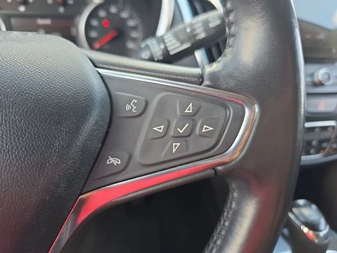 Used 2021 Chevrolet Equinox LT FWD image 20