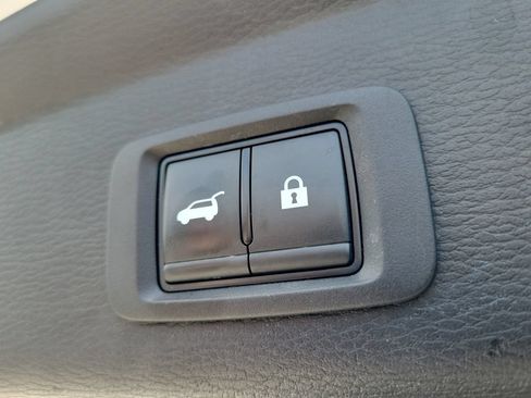 Used 2024 Mitsubishi Outlander SE FWD image 7