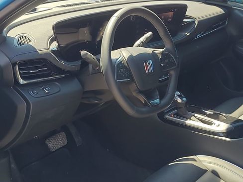 Certified 2025 Buick Envista Sport Touring w/ Convenience I Package image 10