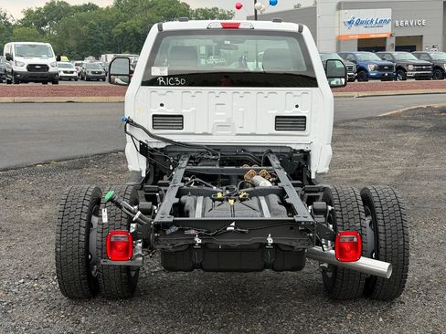 New 2026 Ford F550 4x4 Regular Cab Super Duty image 27